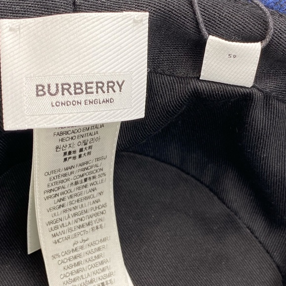 Burberry Check Wool Cashmere Bucket Hat - Picture 7 of 13